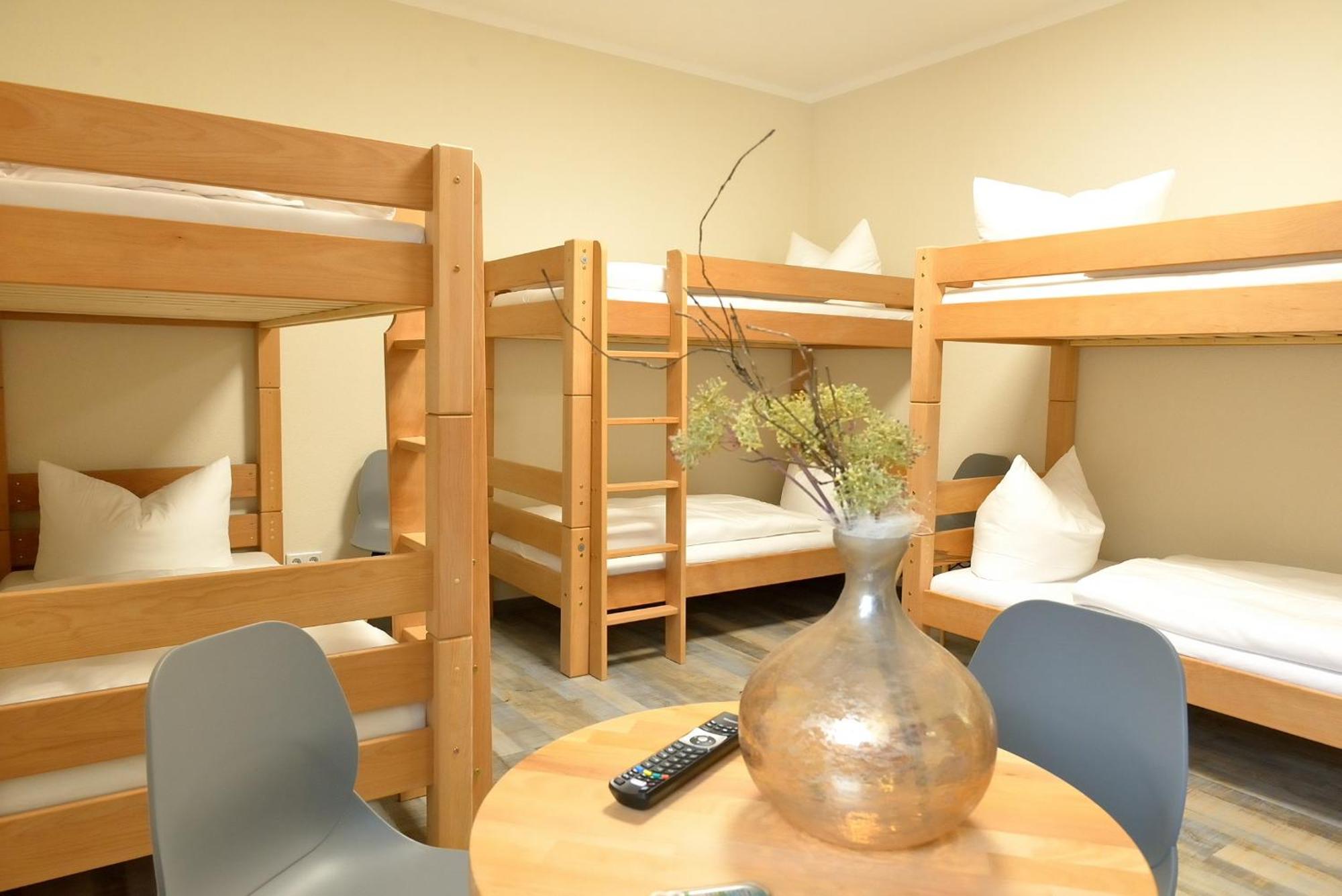 אייזנבאך Hostel & Pension Alte Brauerei מראה חיצוני תמונה